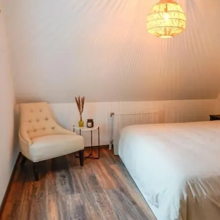 Familiale Avec Jardin Au Centre De Appartement *