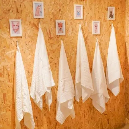 Familiale Avec Jardin Au Centre De Appartement Dinant