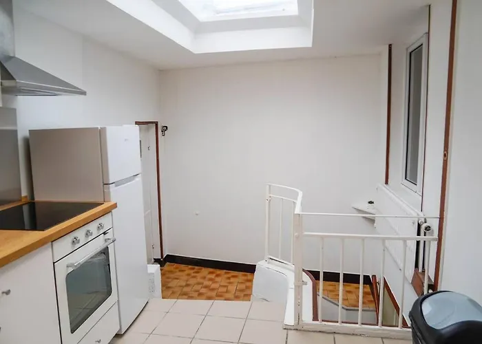 Familiale Avec Jardin Au Centre De Appartement